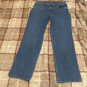 Lee relaxed fit straight leg mid rise